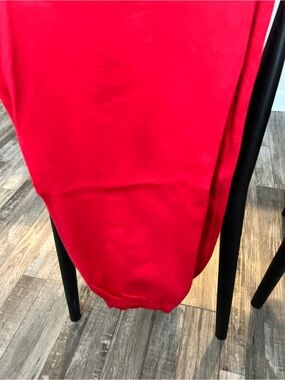 The Bar Vibrant Red Knit Waistband Skirt